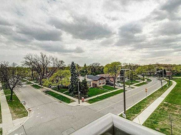 3rd image of 80 Esther Lorrie Dr #816