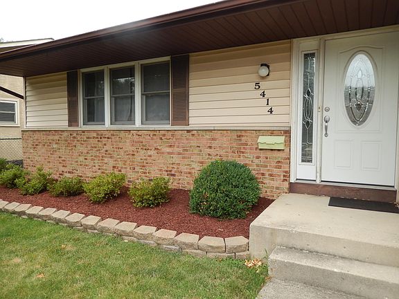 4th image of 5414 Teakwood Ct