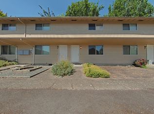 2 Bedroom Apartment ~ Close to 9th Street, Corvallis, OR 97330