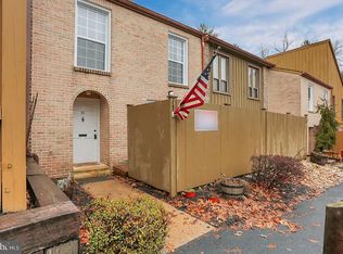 71 Wedge Ln, Reading, PA 19607
