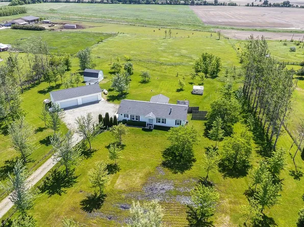 10586 Baldwin Rd NE, Mount Sterling, OH 43143