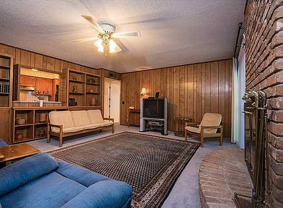 4th image of 3108 Park North Dr