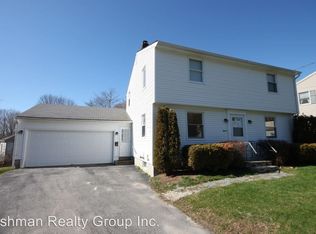 15 Bancroft Ct, Portland, ME 04102