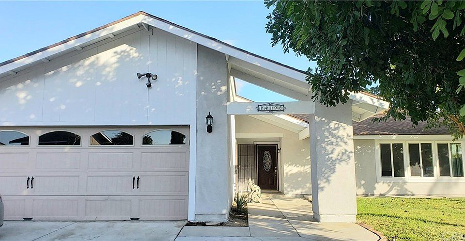 1st image of 14198 Brandt Dr
