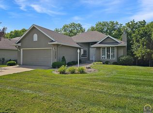 3909 SW Stonybrook Dr, Topeka, KS 66610