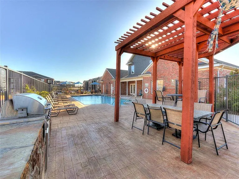 Residence at North Penn — Photo 16