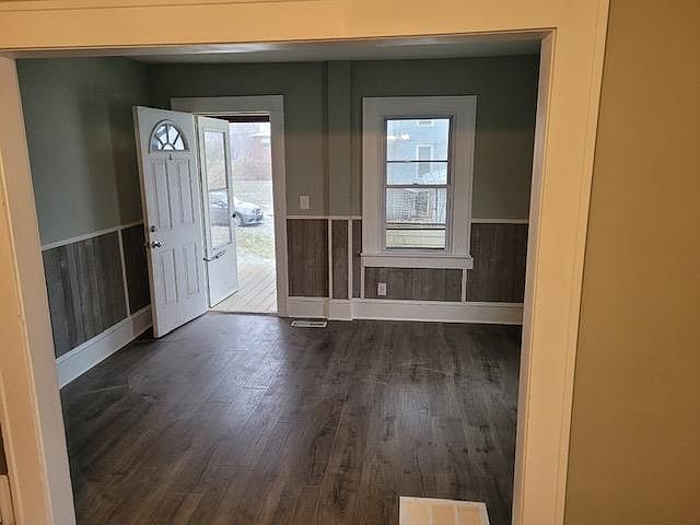 1st image of 316 1/2 Main St #1
