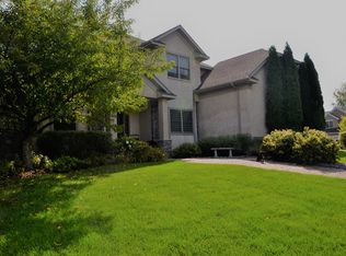 6704 Meadowlark Ct, Lino Lakes, MN 55038