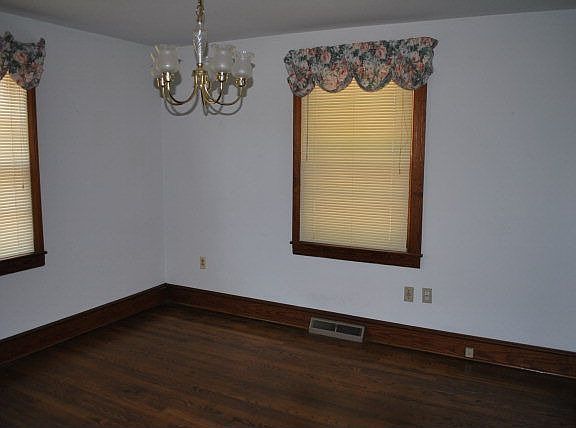 4th image of 424 Westview Dr