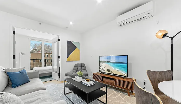 Rented by Dalan Rentals | media 17