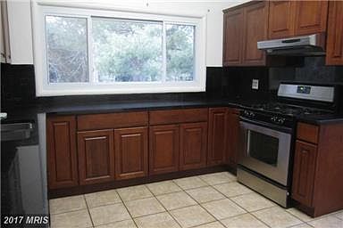 3rd image of 1716 Margie Dr