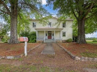1771 Rawlings Hill Rd, Blackstone, VA 23824