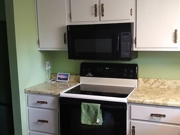 3rd image of 5620 Whirlaway Ct
