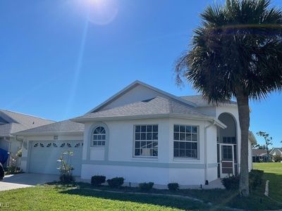 3895 Sabal Springs Blvd, North Fort Myers, FL, 33917