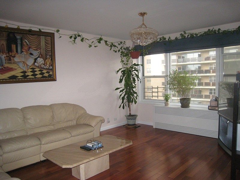 1st image of 11045 Queens Blvd APT 516