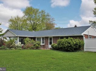 2336 Rhoads Rd, Pottstown, PA 19464