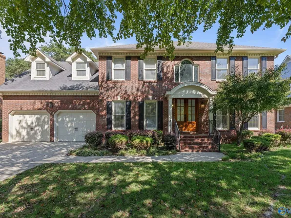 2210 Mallard Ln SE, Decatur, AL 35601