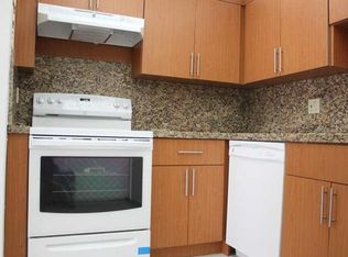 9360 SW 87th Ave APT N7, Miami, FL 33176