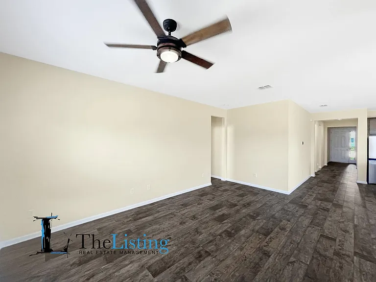 4347 Renly Ln — Photo 9