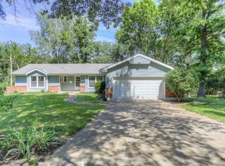 12505 Valley Brook Dr, Grandview, MO 64030