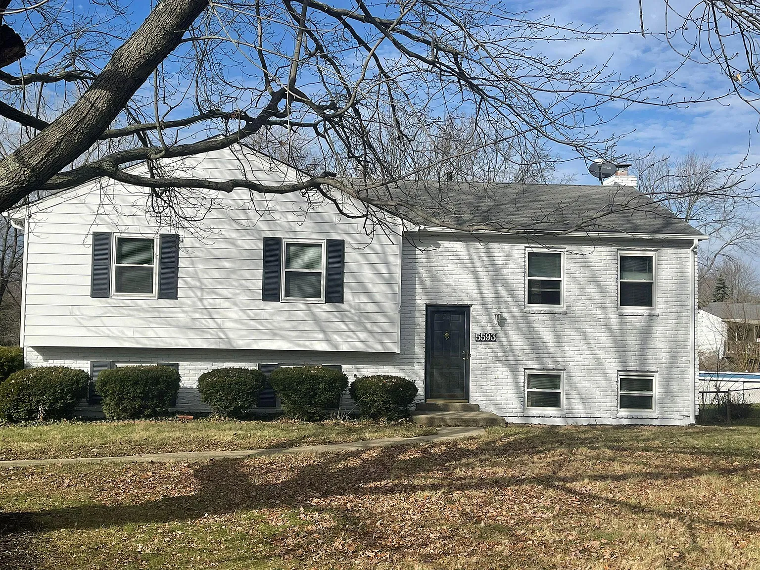 5593 Cox Smith Rd photo 1