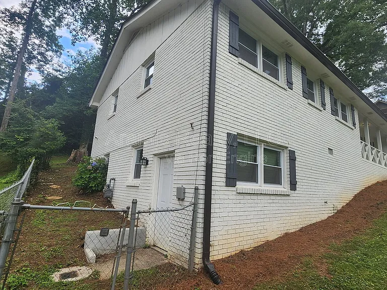 3775 Tree Bark Trl — Photo 19