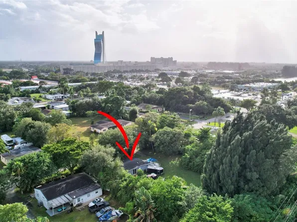 4381 SW 51st St, Fort Lauderdale, FL 33314