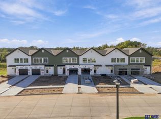601 W Corsac Rd, Lincoln, NE 68523
