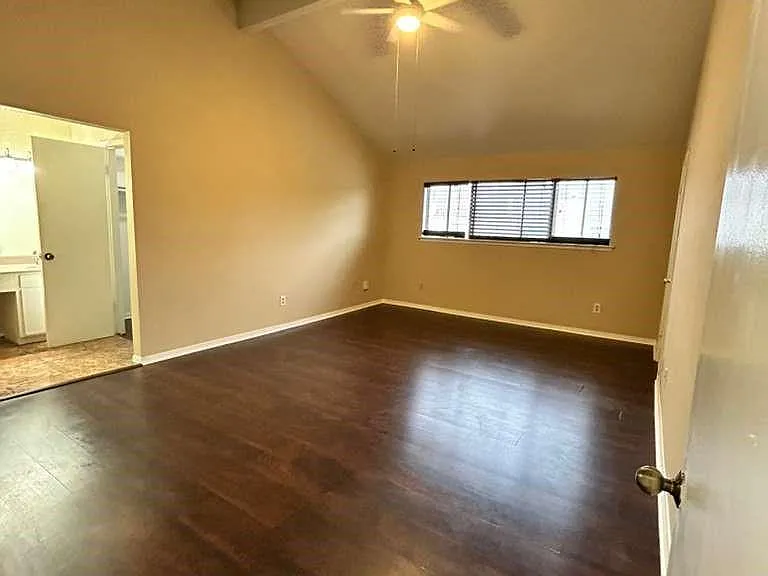 8351 Ariel St — Photo 8