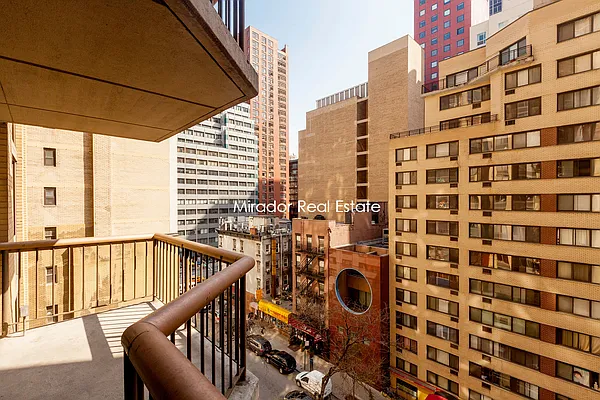 Rented by Mirador Real Estate | media 16