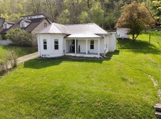222 Klondyke Rd, Ripley, WV 25271