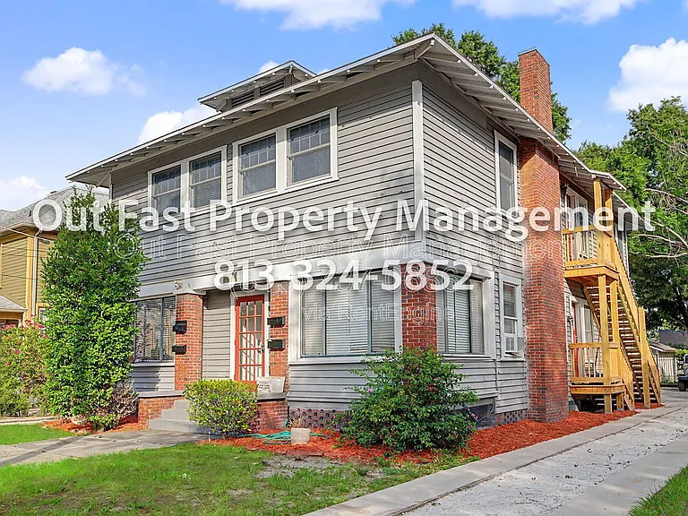 1718 W Hills Ave #D — Photo 2