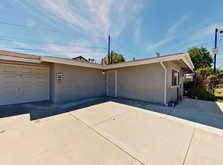 186 E 21st St #A, Costa Mesa, CA 92627