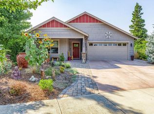 335 Meadow Slope Dr, Talent, OR 97540