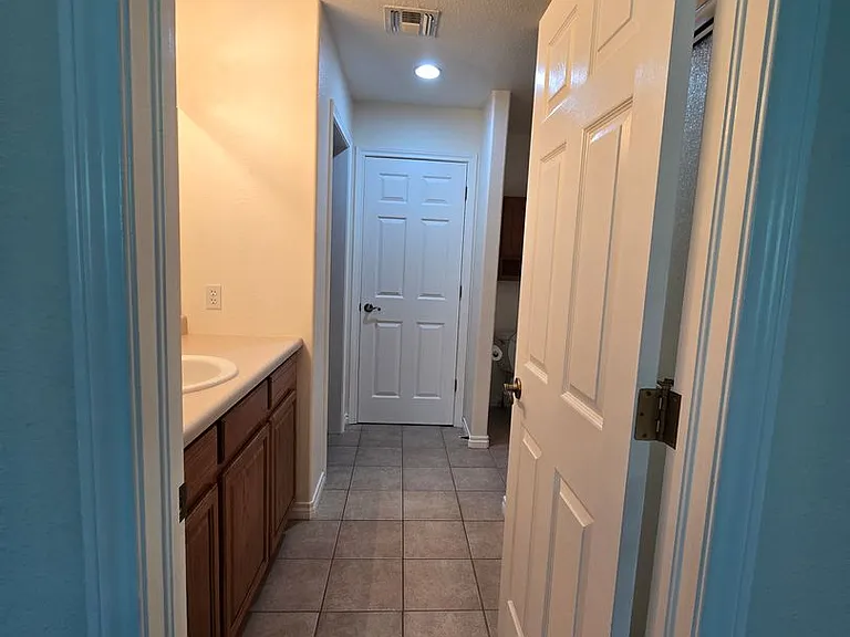 2489 Lake Park Dr #A — Photo 12