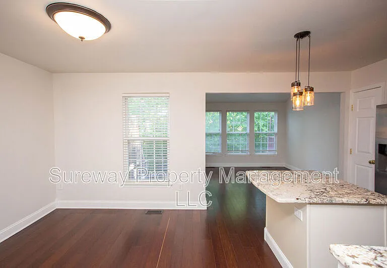 130 Mount Vernon Ct — Photo 6