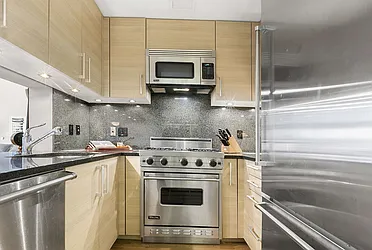 Rented by (Legacy) Elegran