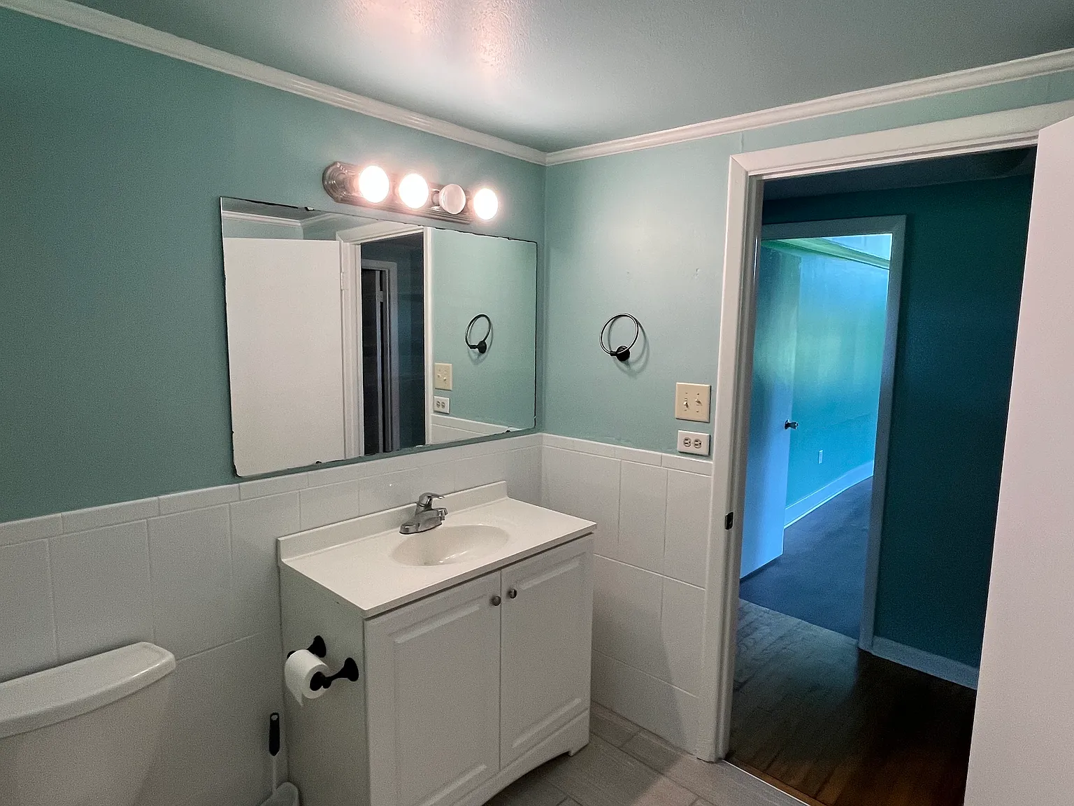 2 bed, 1126 sqft, $1,475 — Photo 3