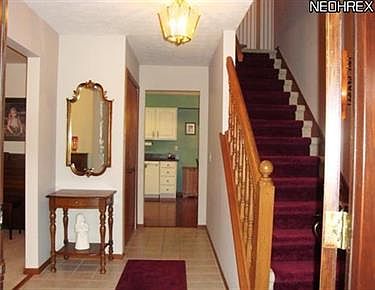 2nd image of 25914 Tallwood Dr