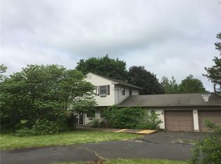 21 High Acre Dr, Hillsborough, NJ 08844