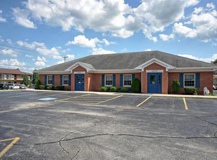 5101 159th St, Oak Forest, IL 60452