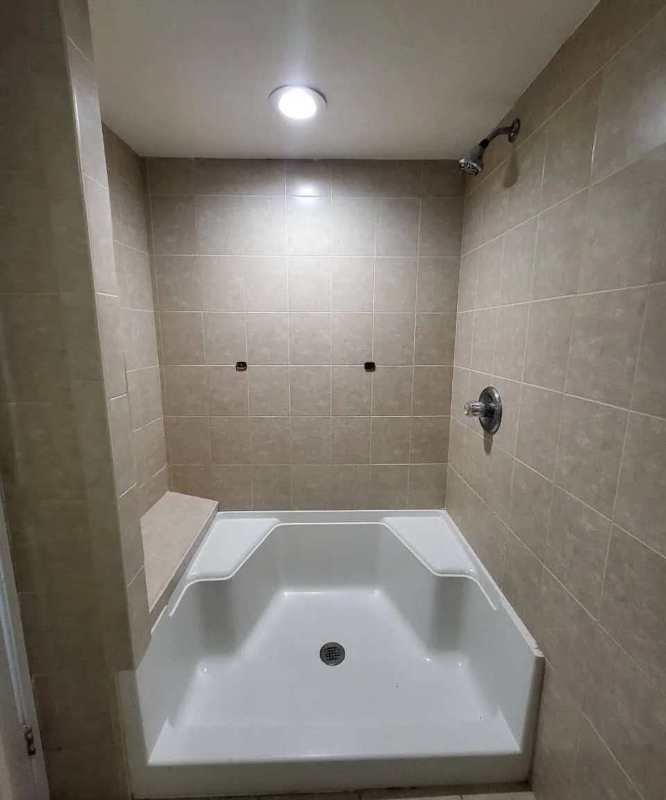 Lake Grove St, Centereach — Photo 4