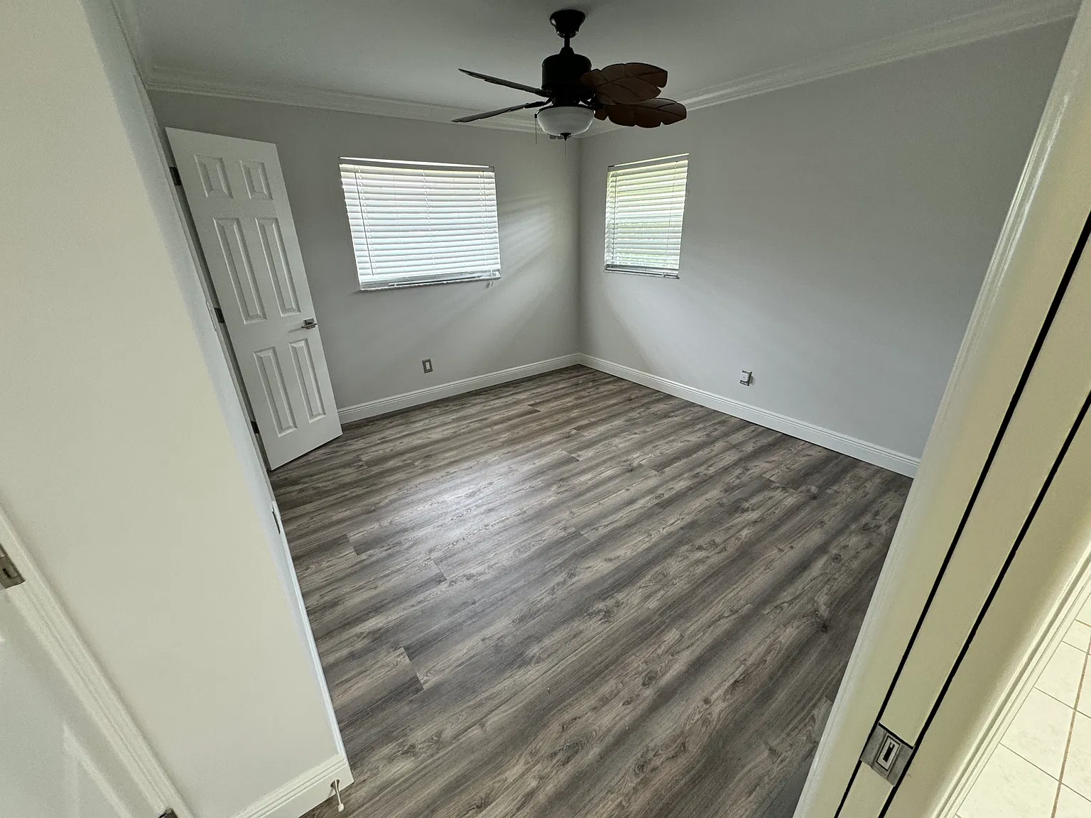 2 bed, 1300 sqft, $2,995 — Photo 2