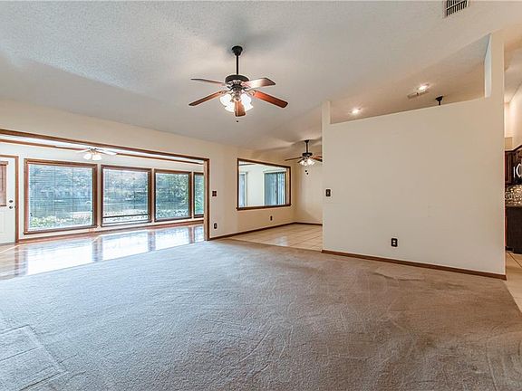 4th image of 2863 State Road 590