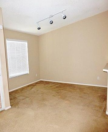 5th image of 1374 Wildwood Lakes Blvd Unit 4