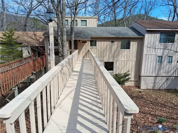 3602 Killy Ct, Mc Gaheysville, VA 22840