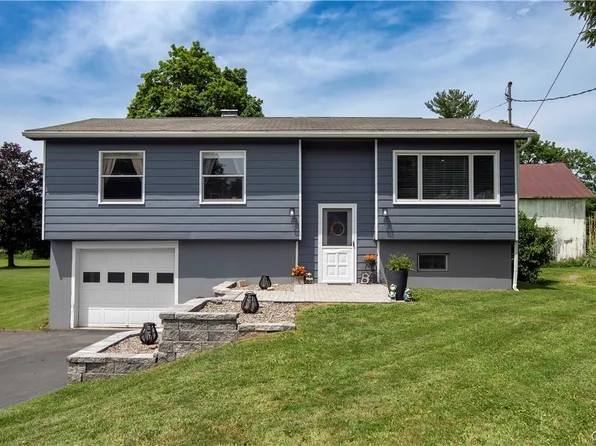 6 Furnace St, Clinton, NY 13323