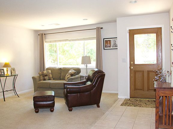 2nd image of 6861 Mellodora Dr