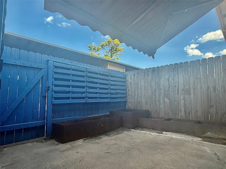 5800 Lumberdale Rd #89 — Photo 40