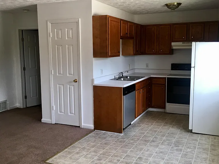 5724 Stiles Dr — Photo 19
